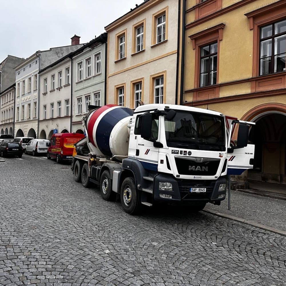Betonárka – lití ve městě