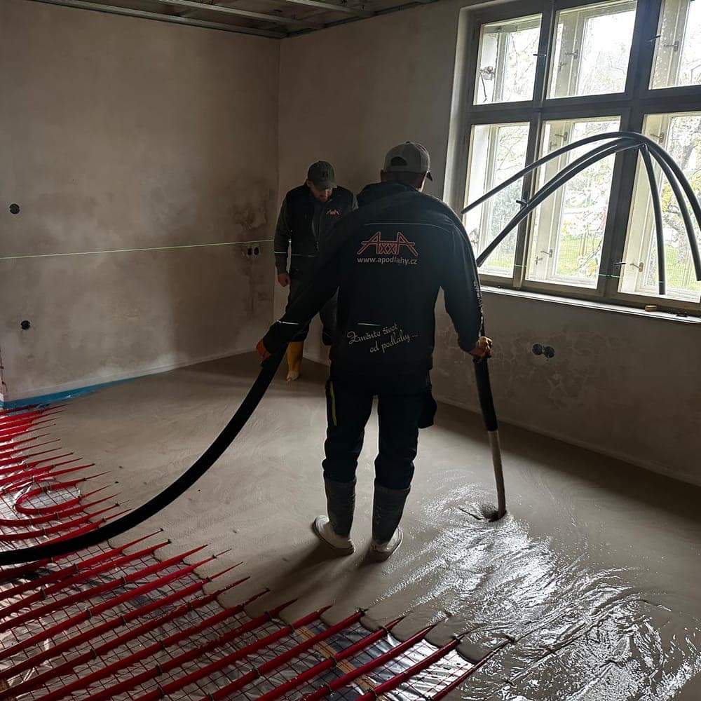 Lití potěru – průběh prací