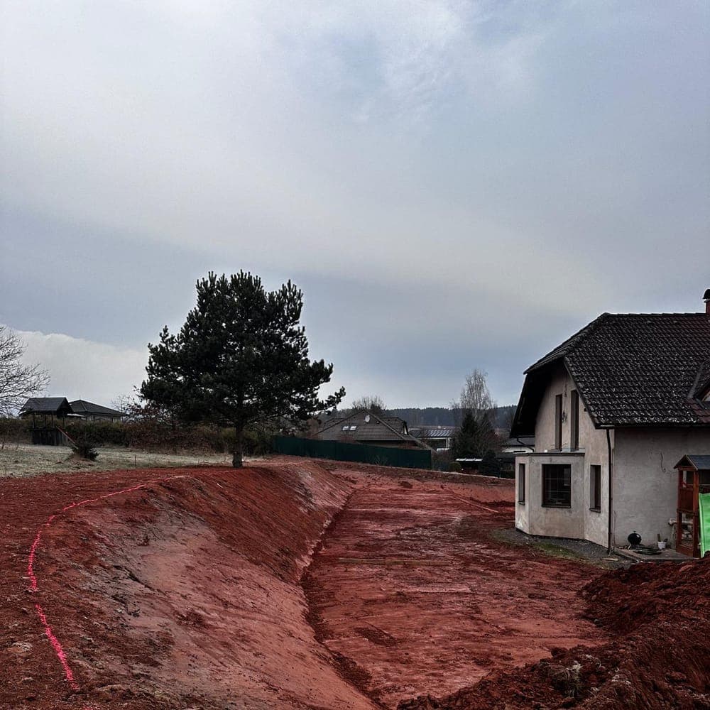 Výkop základové jámy